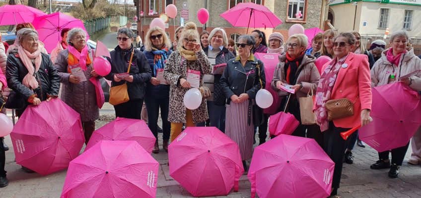 Przemarsz pod hasłem „Badaj – Zapobiegaj – Żyj”
